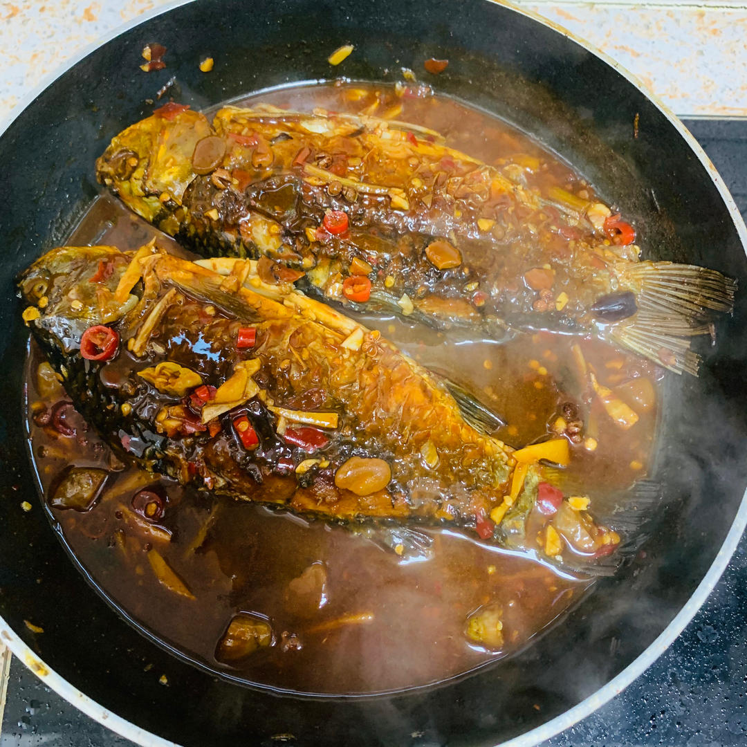 红烧鲫鱼