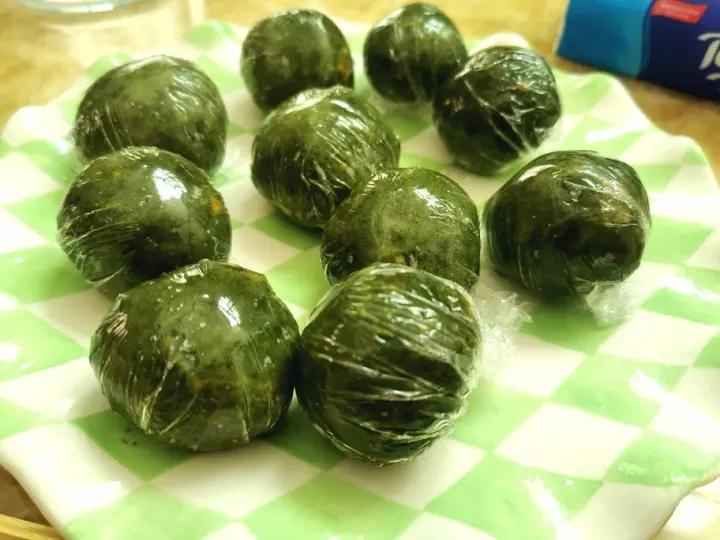 蛋黄肉松青团·艾草粉版