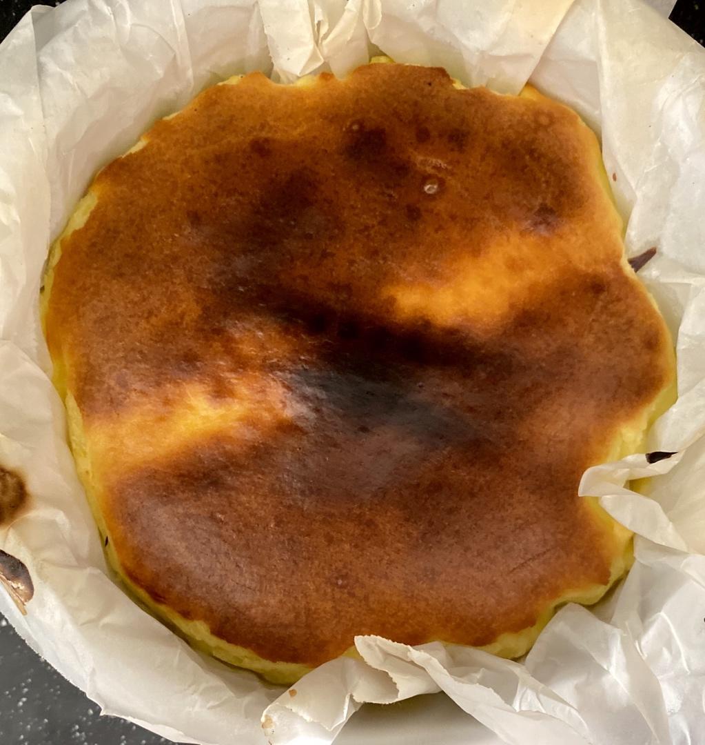 巴斯克烧焦芝士蛋糕