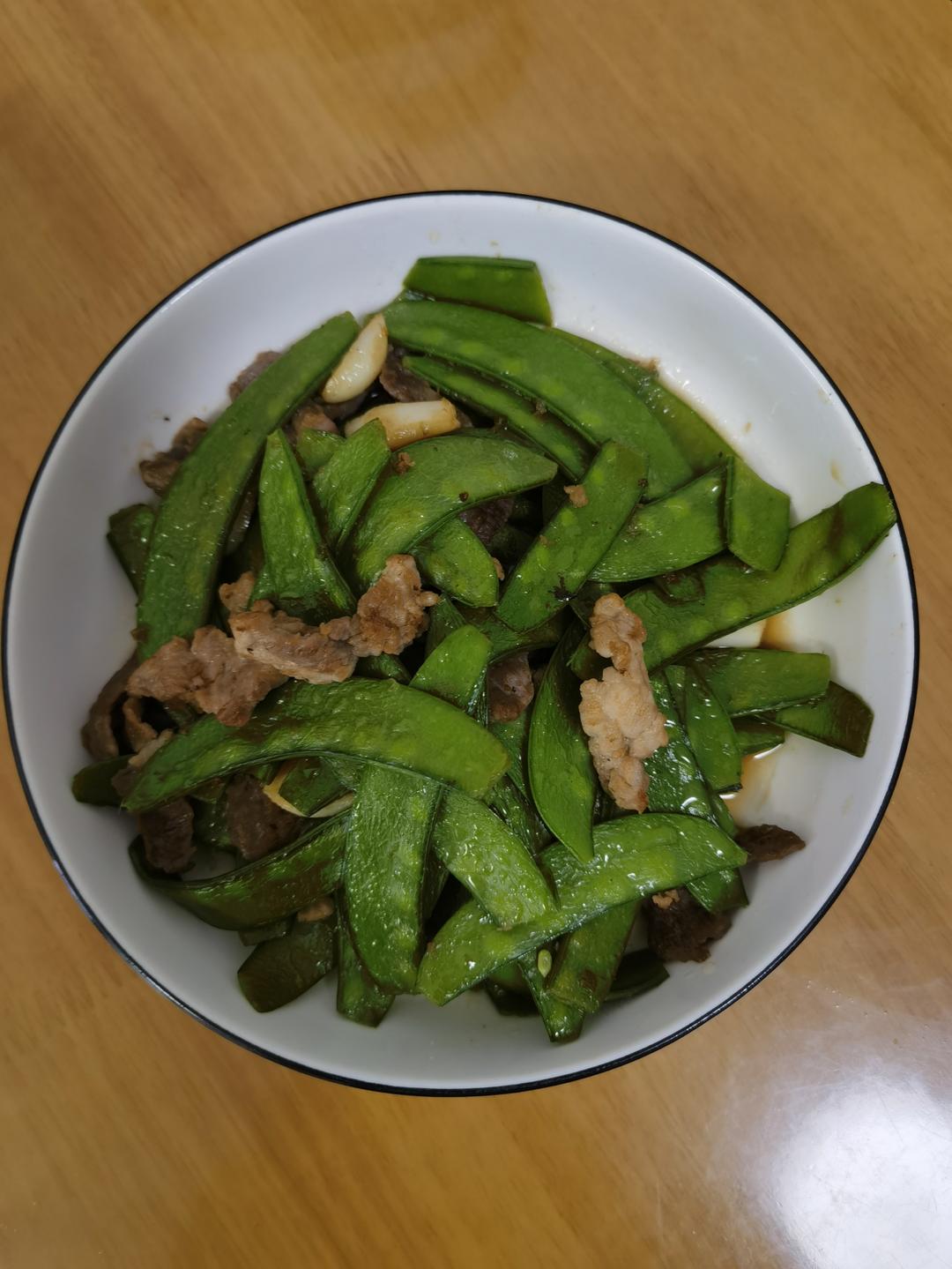 荷兰豆炒肉
