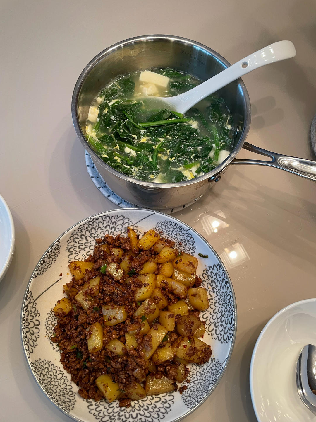 减肥低卡高蛋白靓汤-菠菜豆腐鸡蛋汤，可加洋车前子壳粉