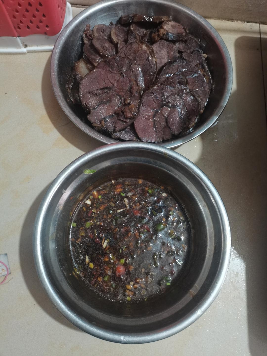 卤牛肉