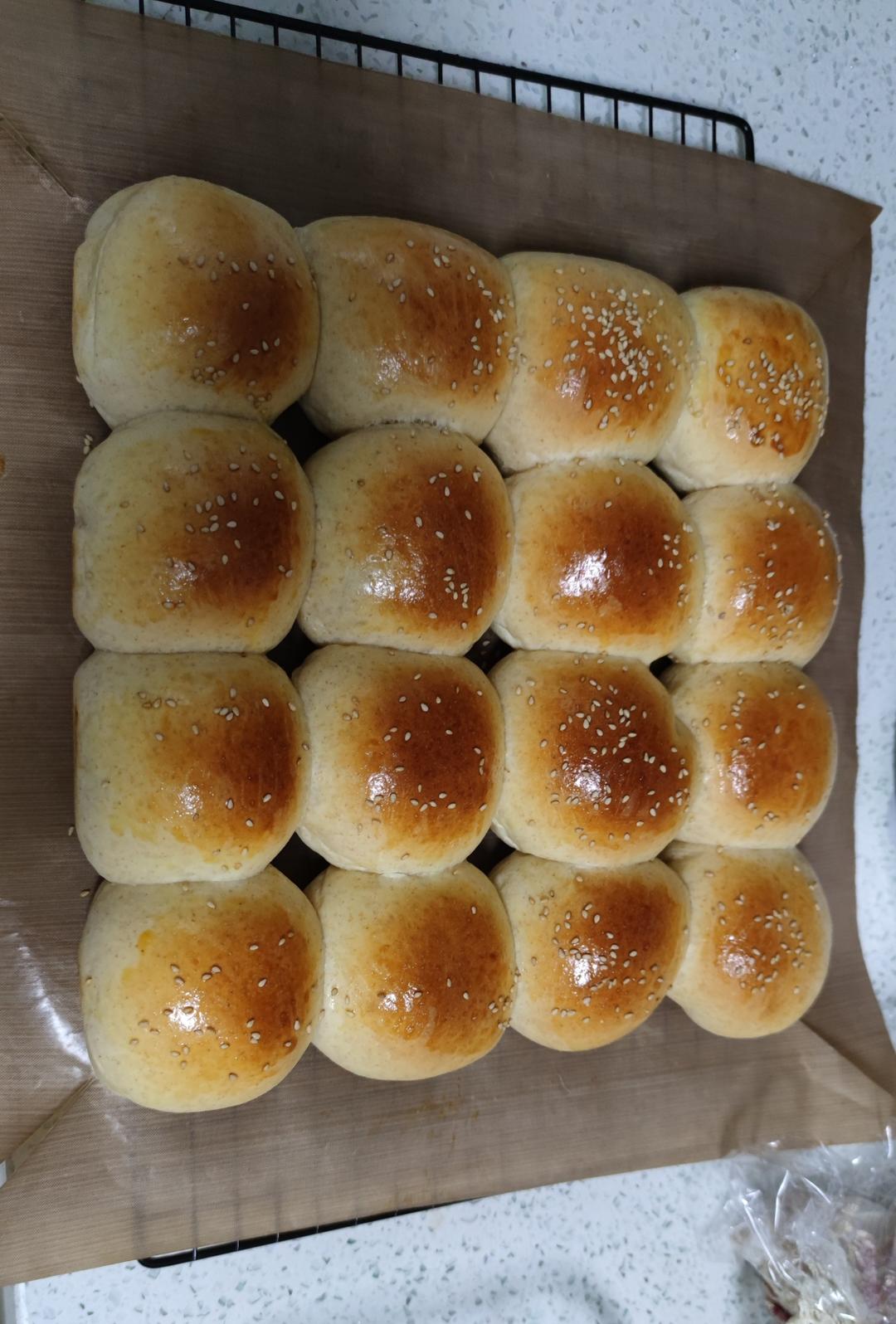 软到不知所措的牛奶卷