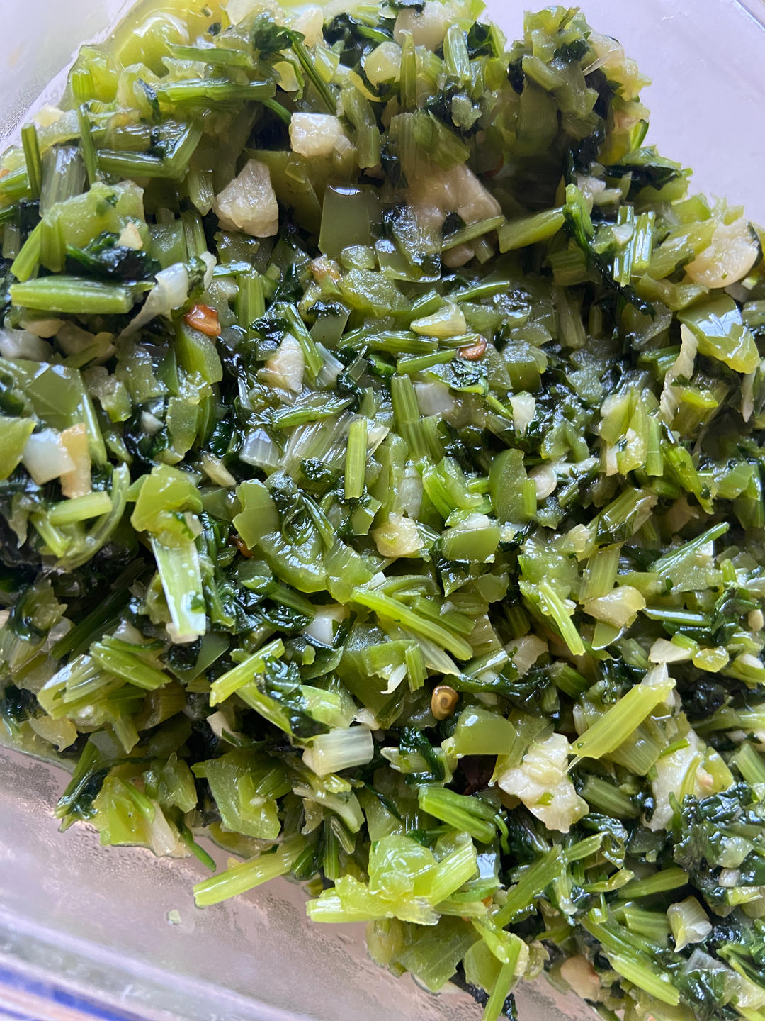 腌尖椒香菜