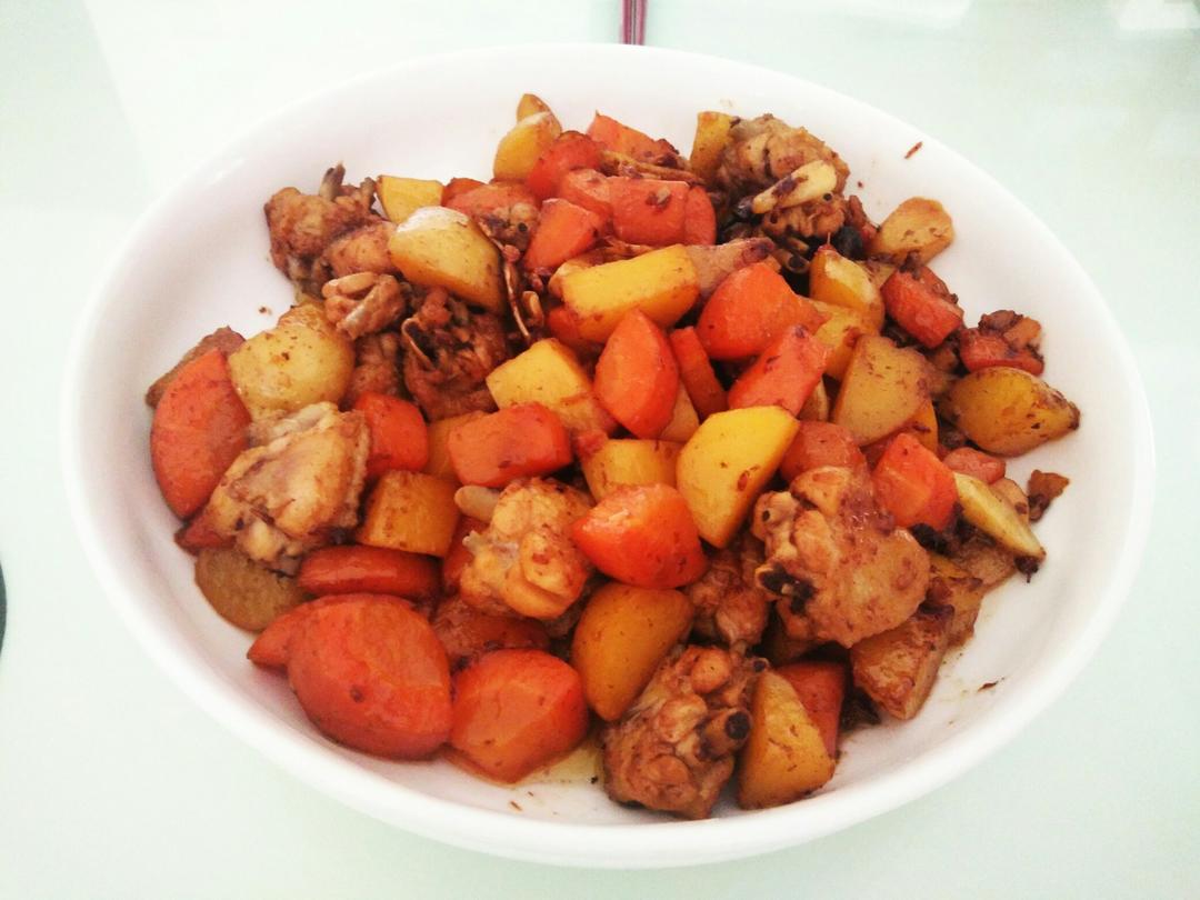 土豆烧鸡翅