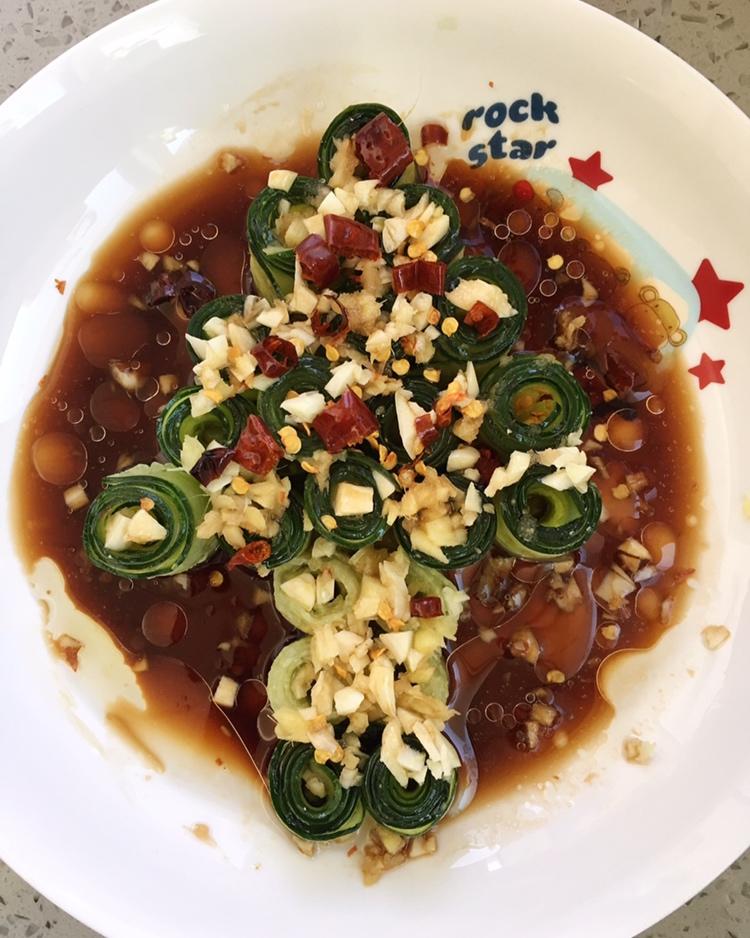 响油黄瓜