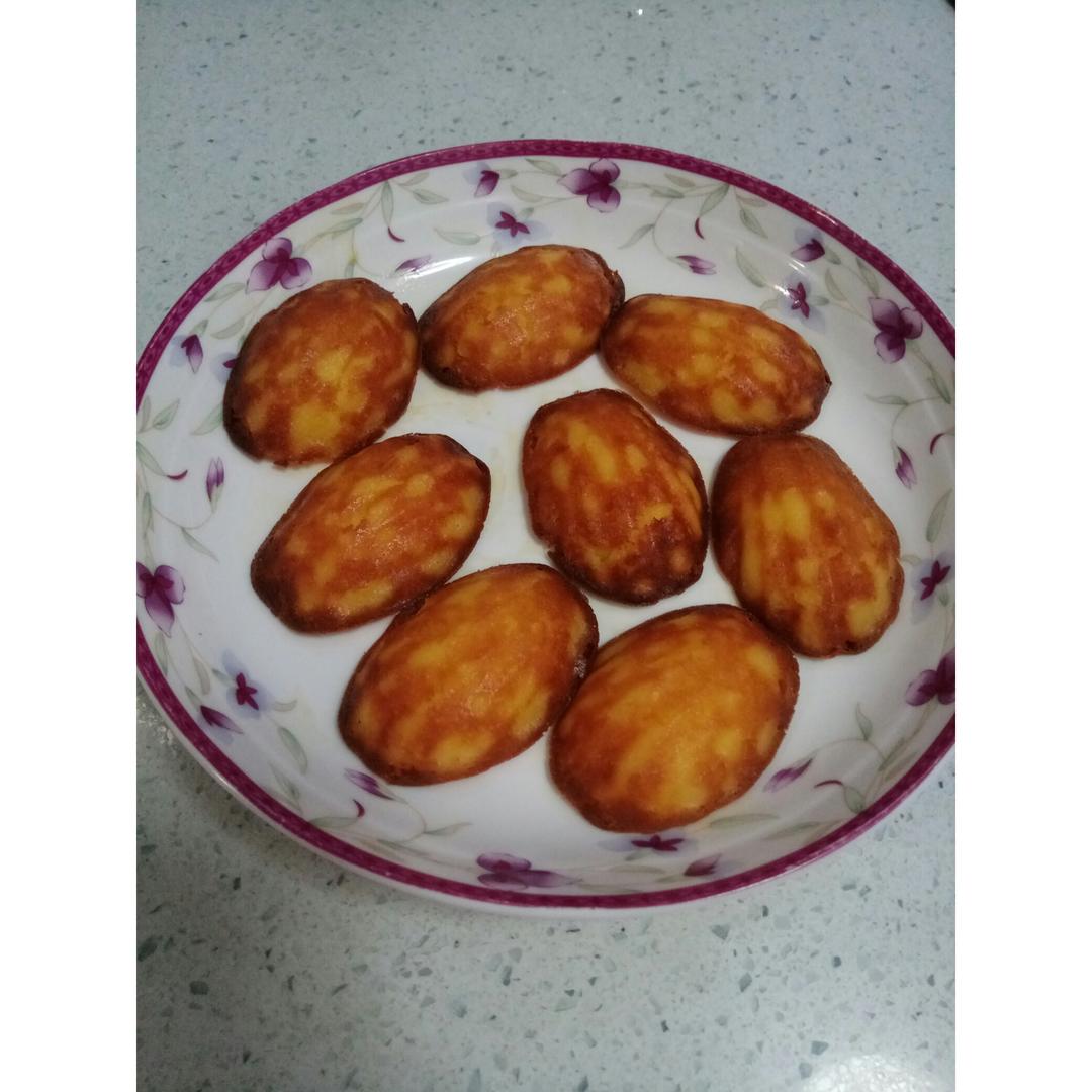 仿85度C的芝士球