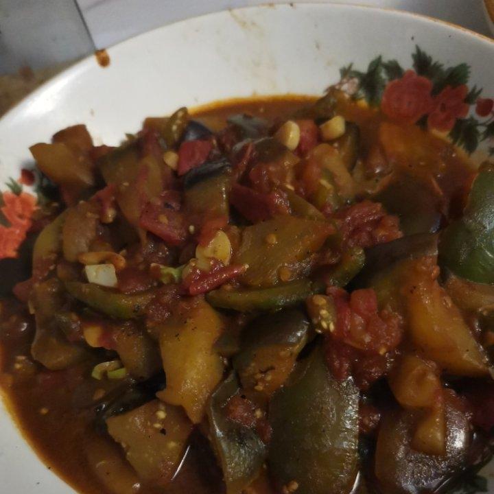 5分钟快手下饭菜#番茄炒茄子🍅番茄家族