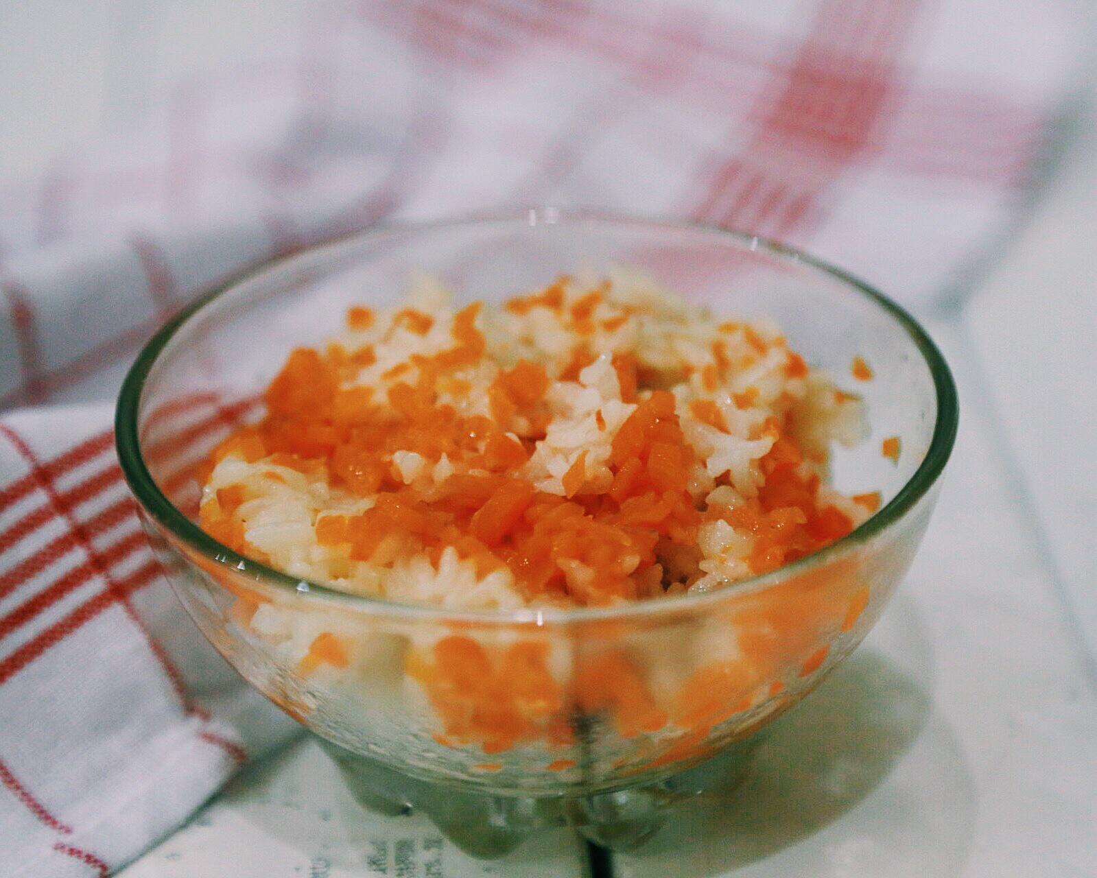 胡萝卜黄金米饭