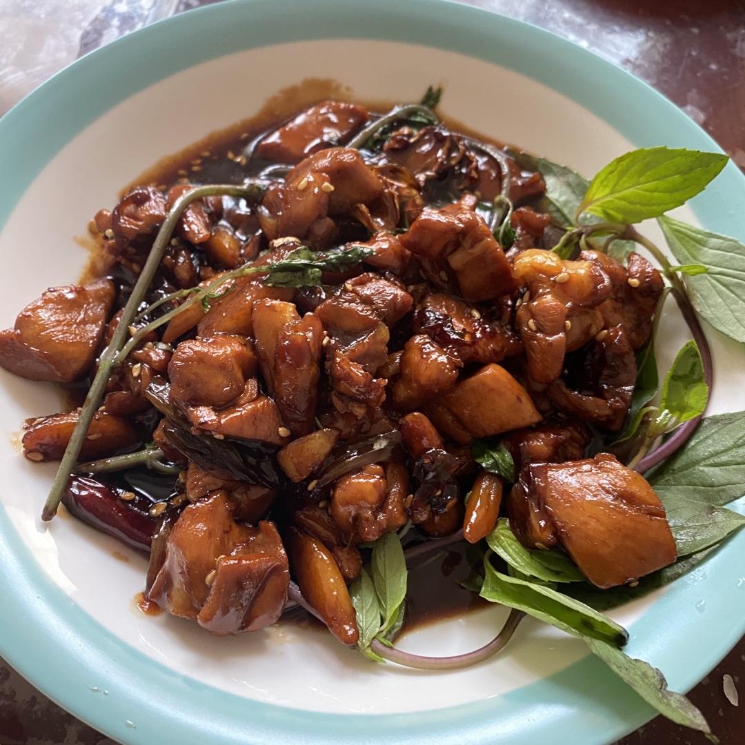台式三杯鸡