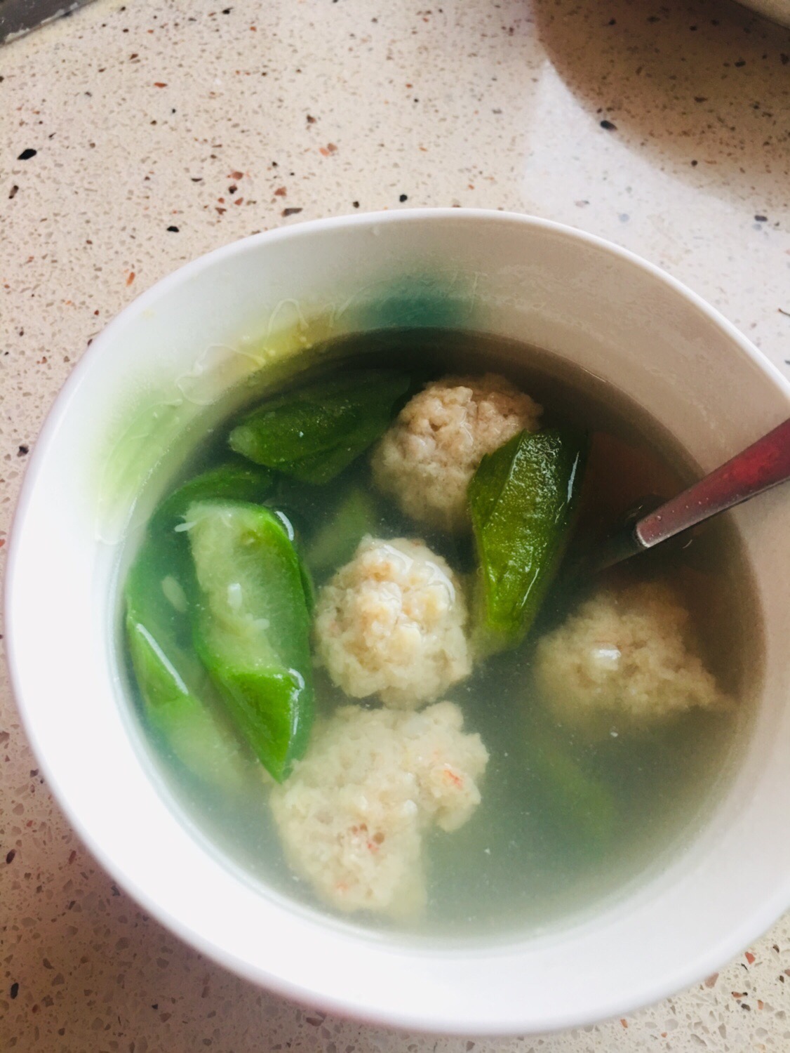 春季养生汤～虾滑丝瓜汤的做法