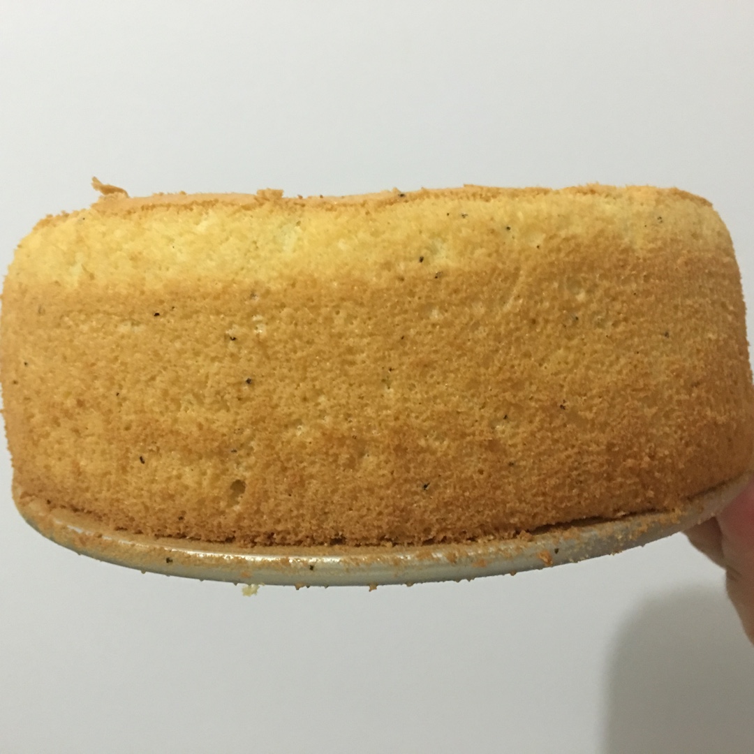 烤箱做蛋糕（戚风蛋糕的做法）