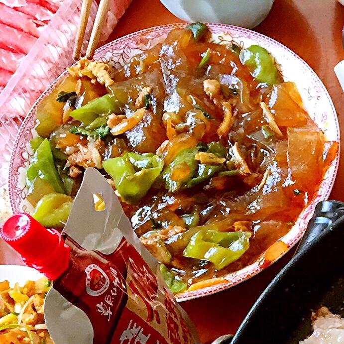 肉丝炒拉皮的做法