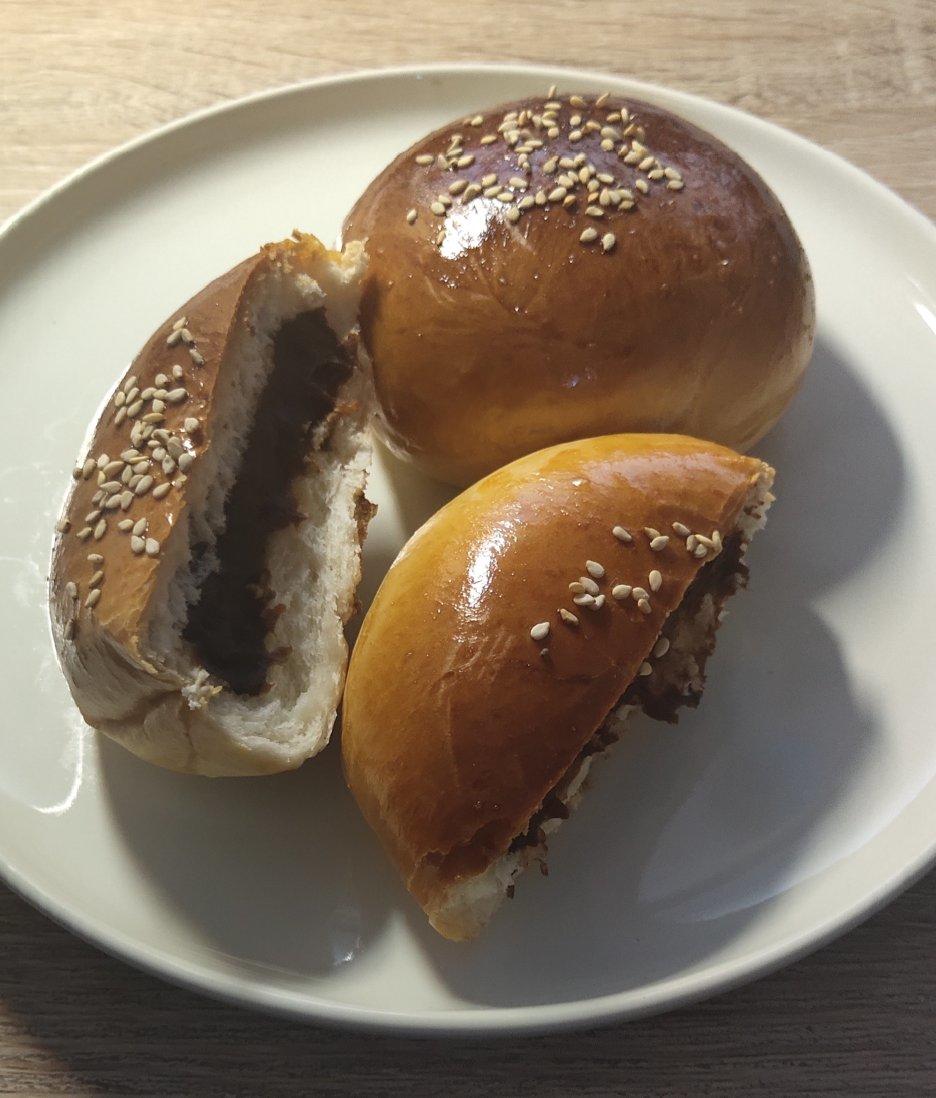松软香甜的豆沙面包（这可能是最详细的豆沙面包教程）