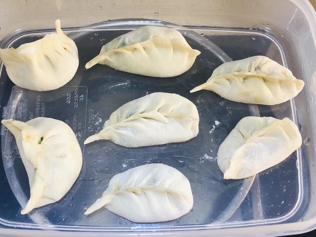 亦蒸亦煎饺子皮做法