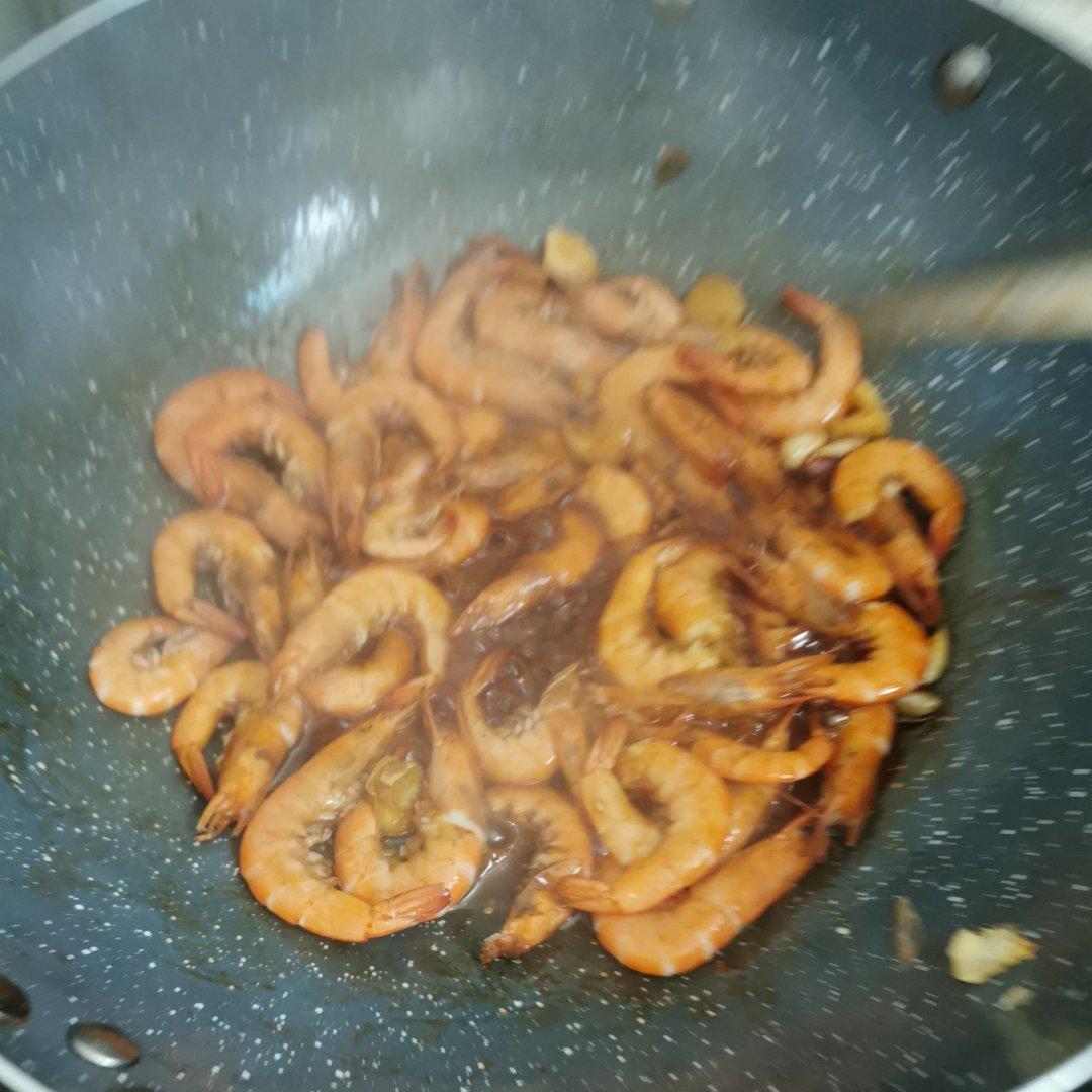 10分钟快手❗️油焖大虾好吃到舔盘，巨简单