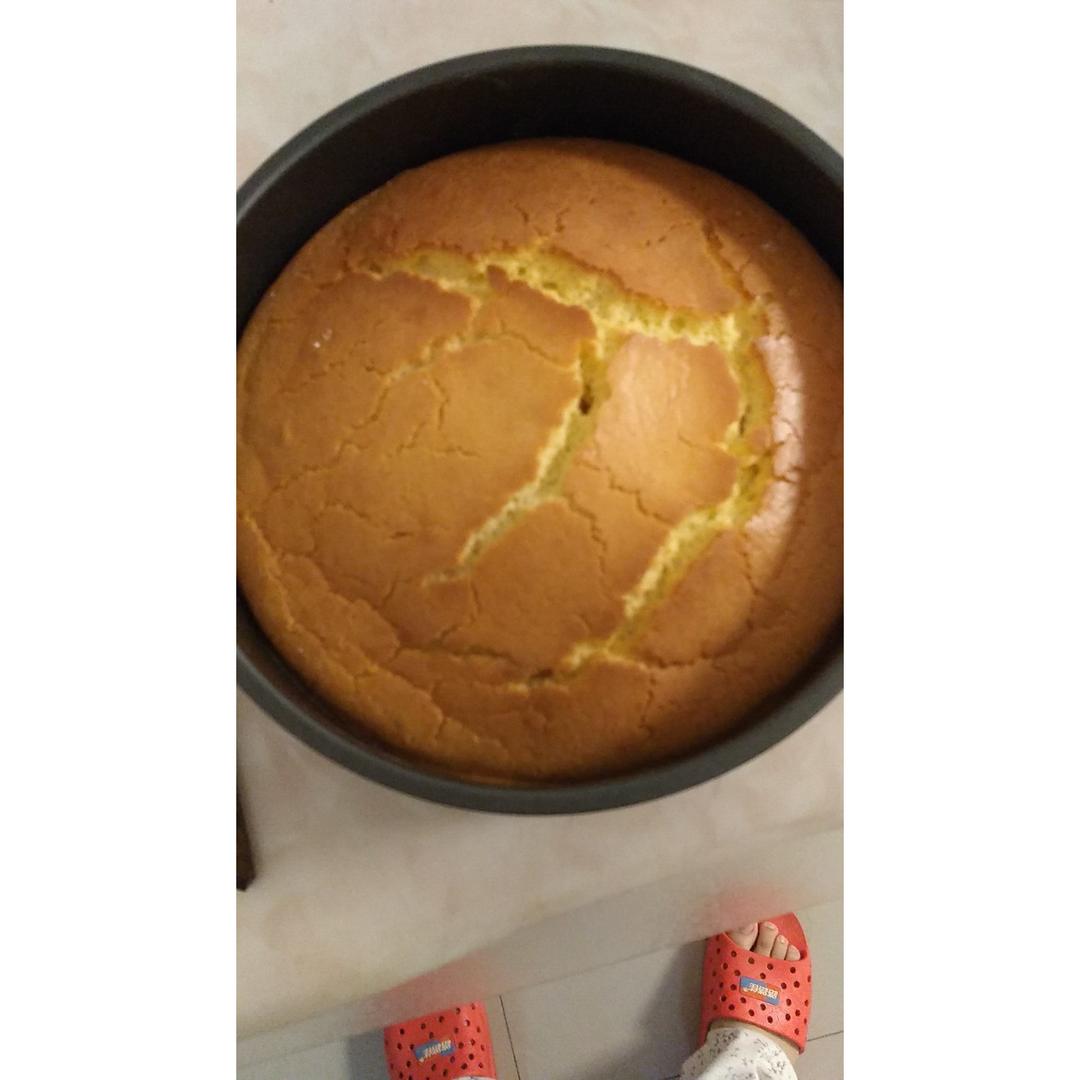 八寸戚风蛋糕