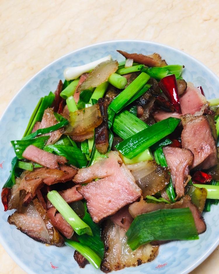 青蒜炒腊肉