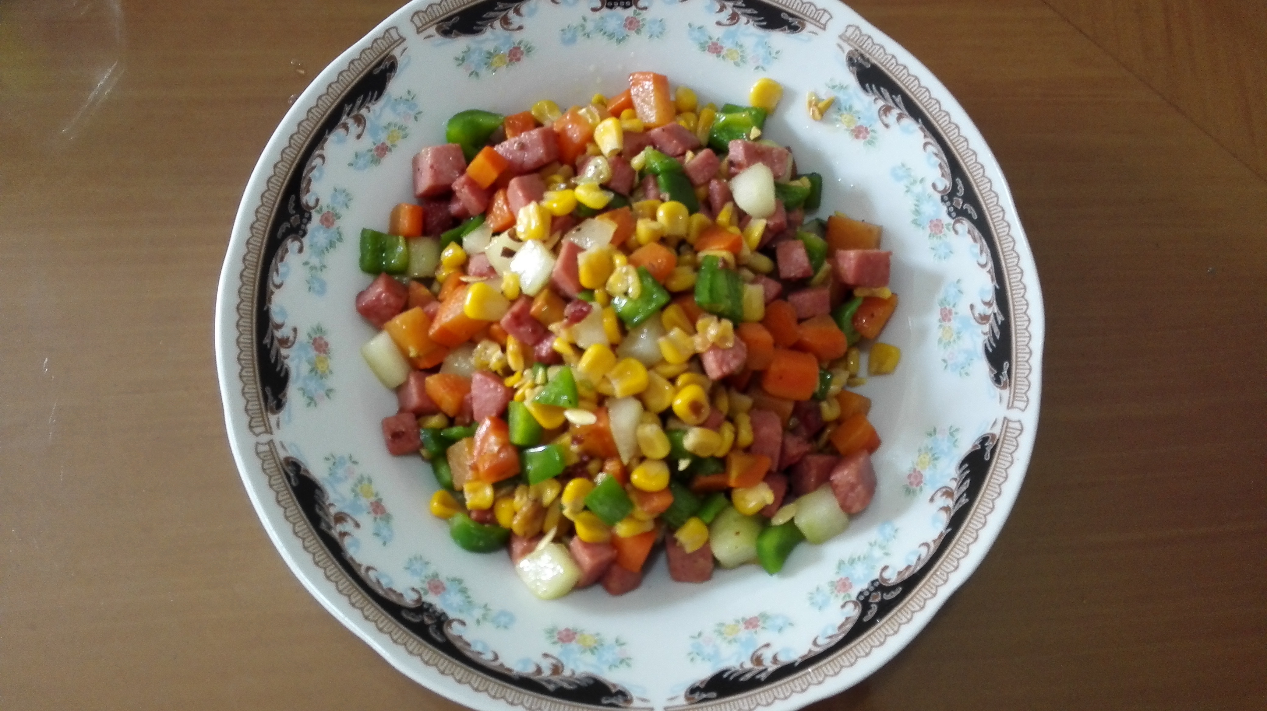 胡萝卜玉米炒黄瓜