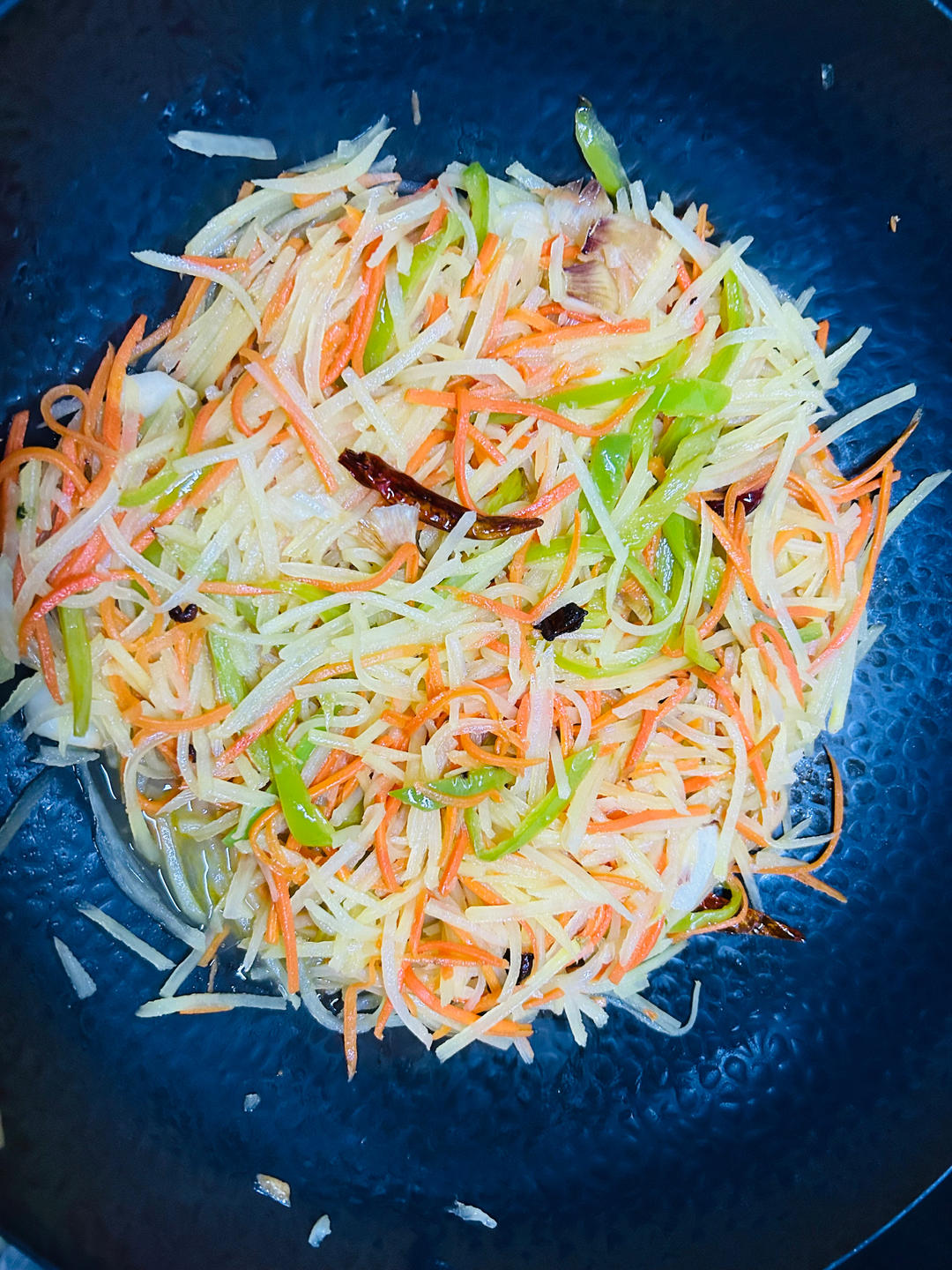饭店脆脆的酸辣土豆丝家常做法
