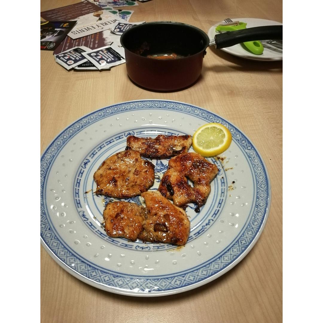 酷炫屌炸天好吃的煎鸡胸肉（香蒜蜂蜜煎鸡胸肉）