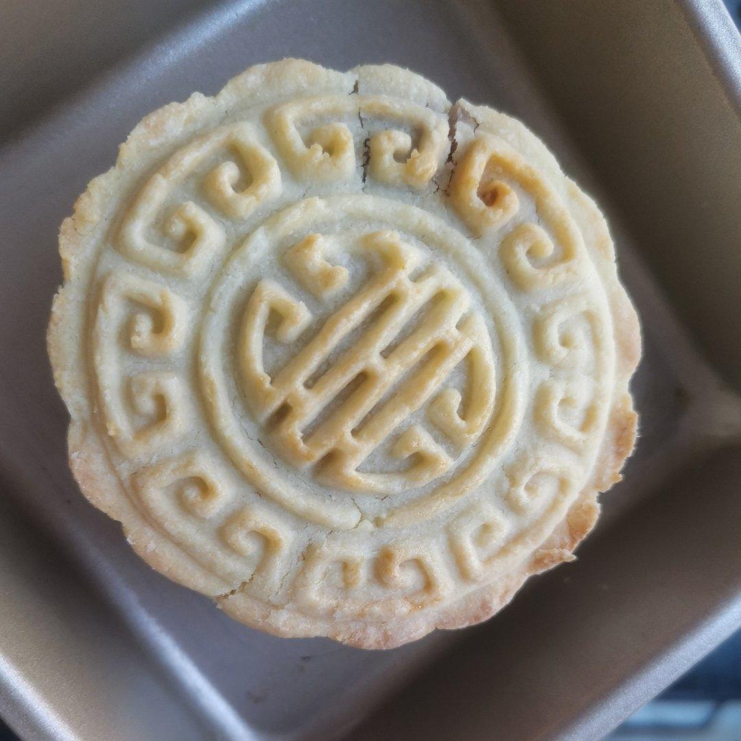 曲奇椰蓉蔓越莓月饼，外酥内软好调戏，比广式月饼好吃N+1倍