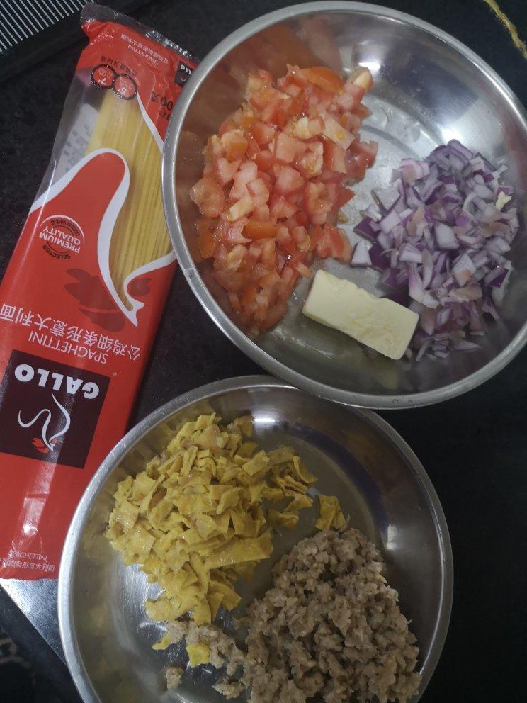 （完胜必胜客的）番茄肉酱意大利面～