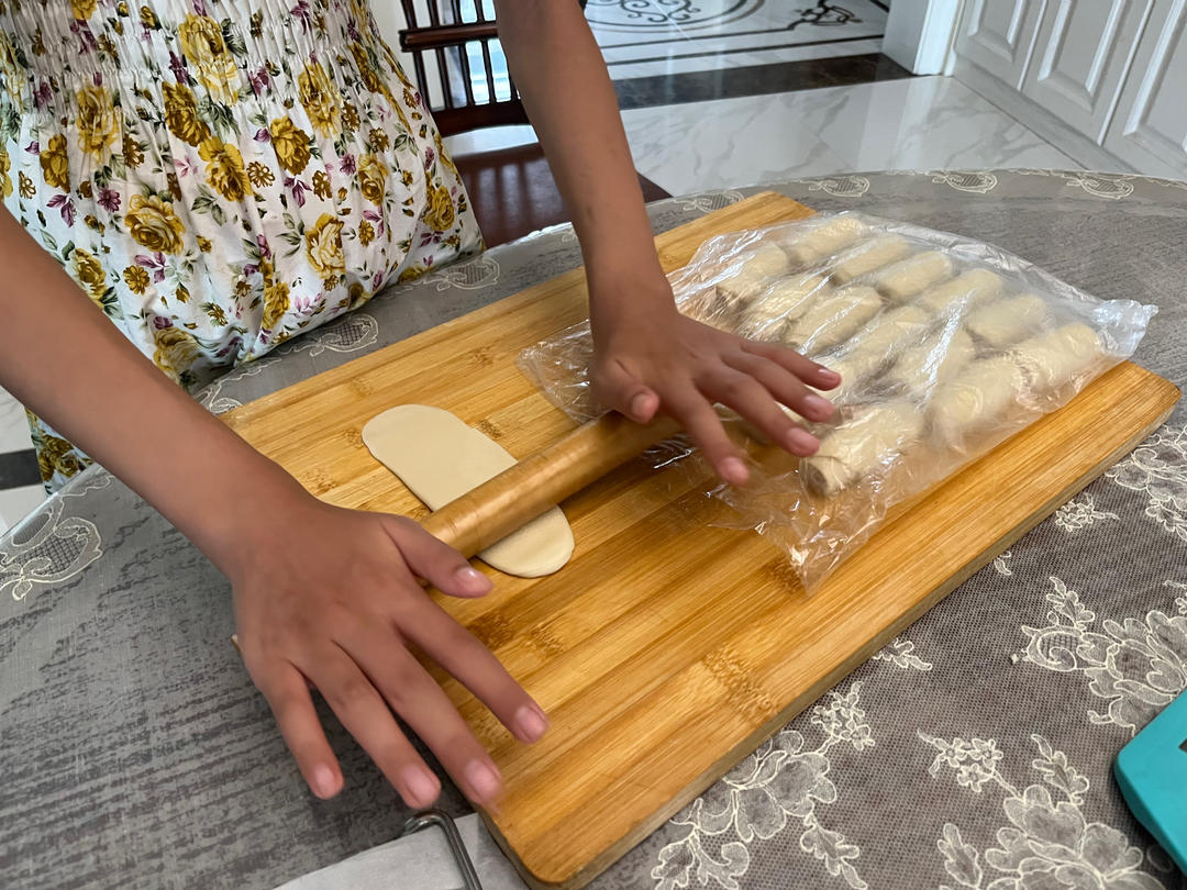 泳式鲜肉榨菜月饼