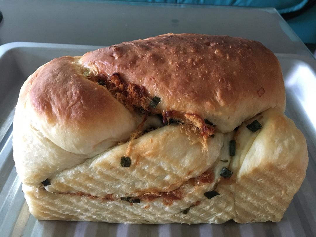 香葱肉松手撕吐司