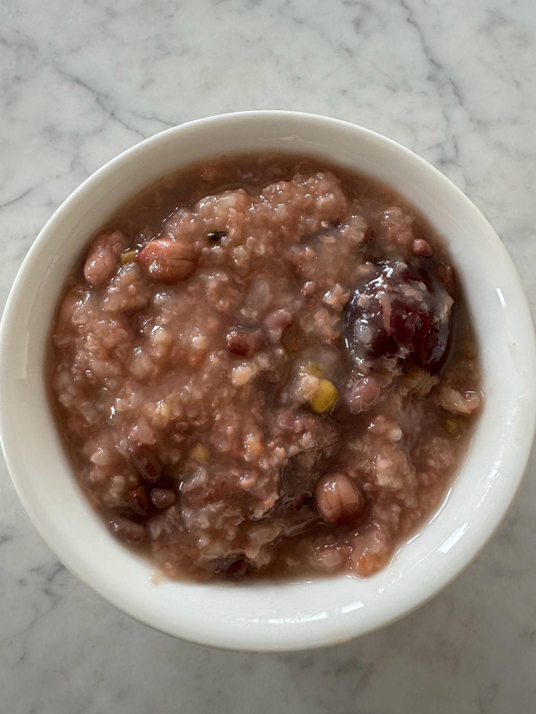 红枣红豆花生绿豆粥