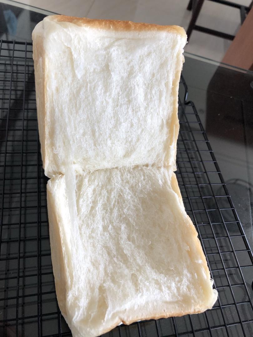 《Tinrry+》软绵绵的白吐司