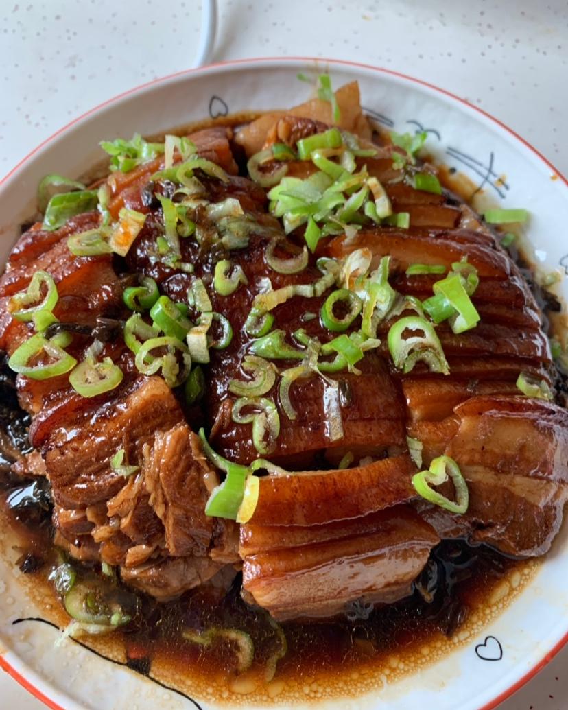 【梅菜扣肉】
