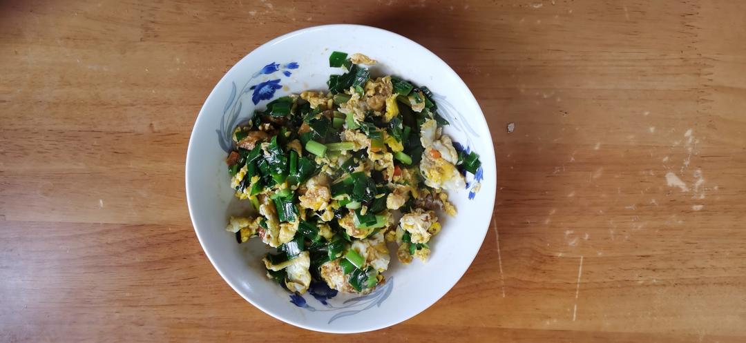 〈韭菜炒鸡蛋〉，超级家常菜🥢，欣小厨 😉