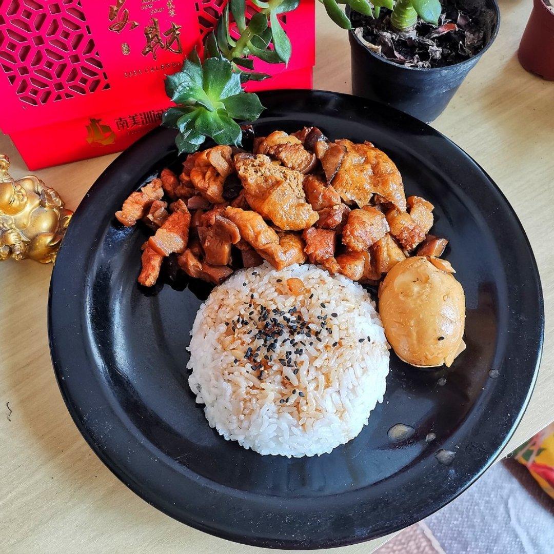 好吃到停不下来的卤肉饭