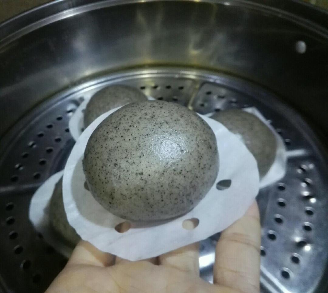 黑芝麻馒头之粗粮馒头2
