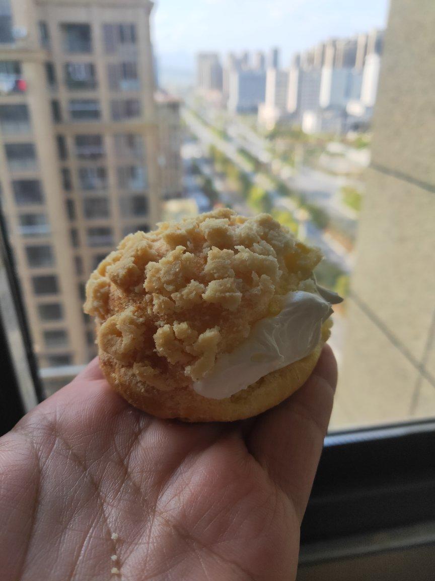 十分美味的酥皮泡芙