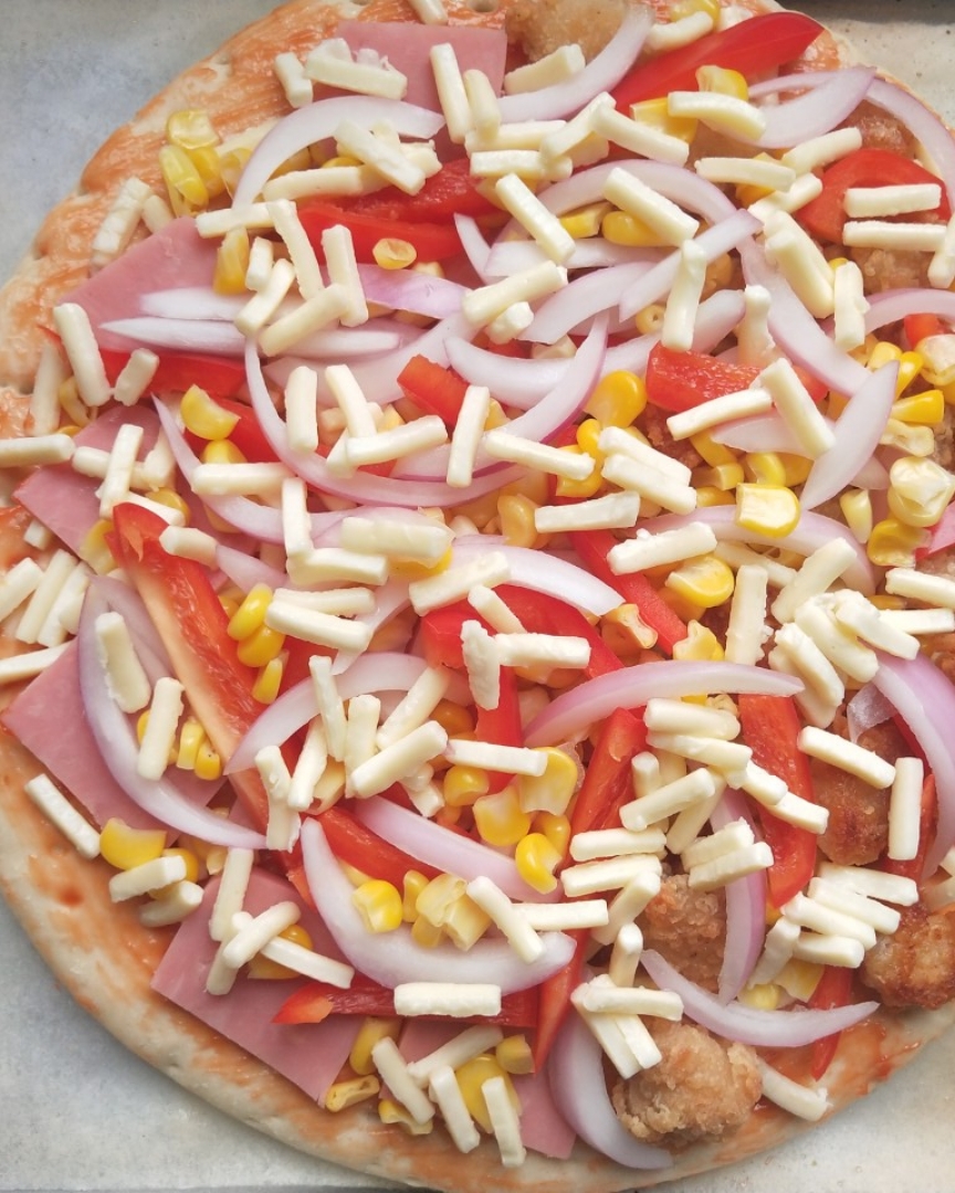 鸡米花和火腿双拼披萨的做法 步骤5