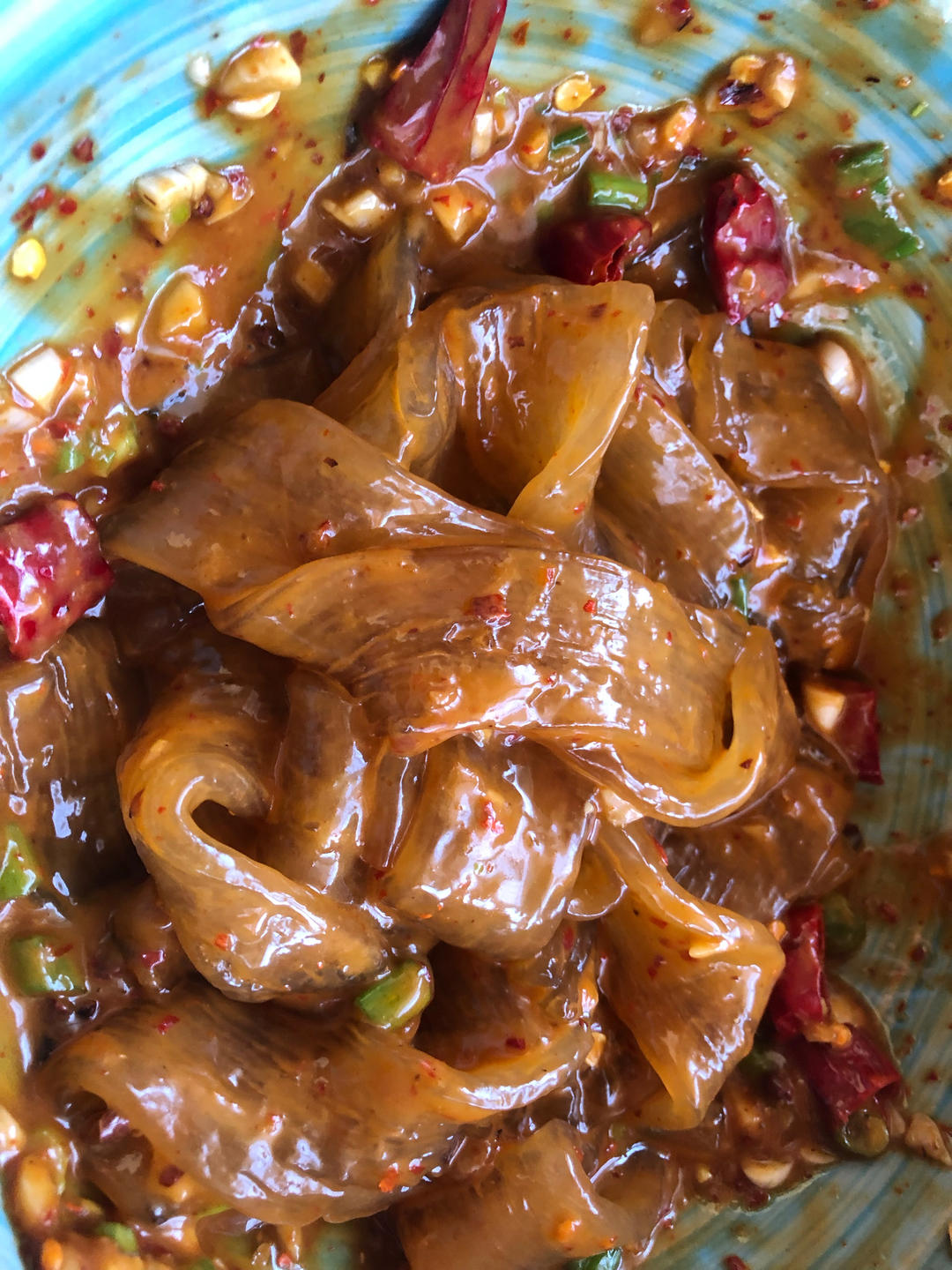 秒杀小夜市的麻酱流汁宽粉