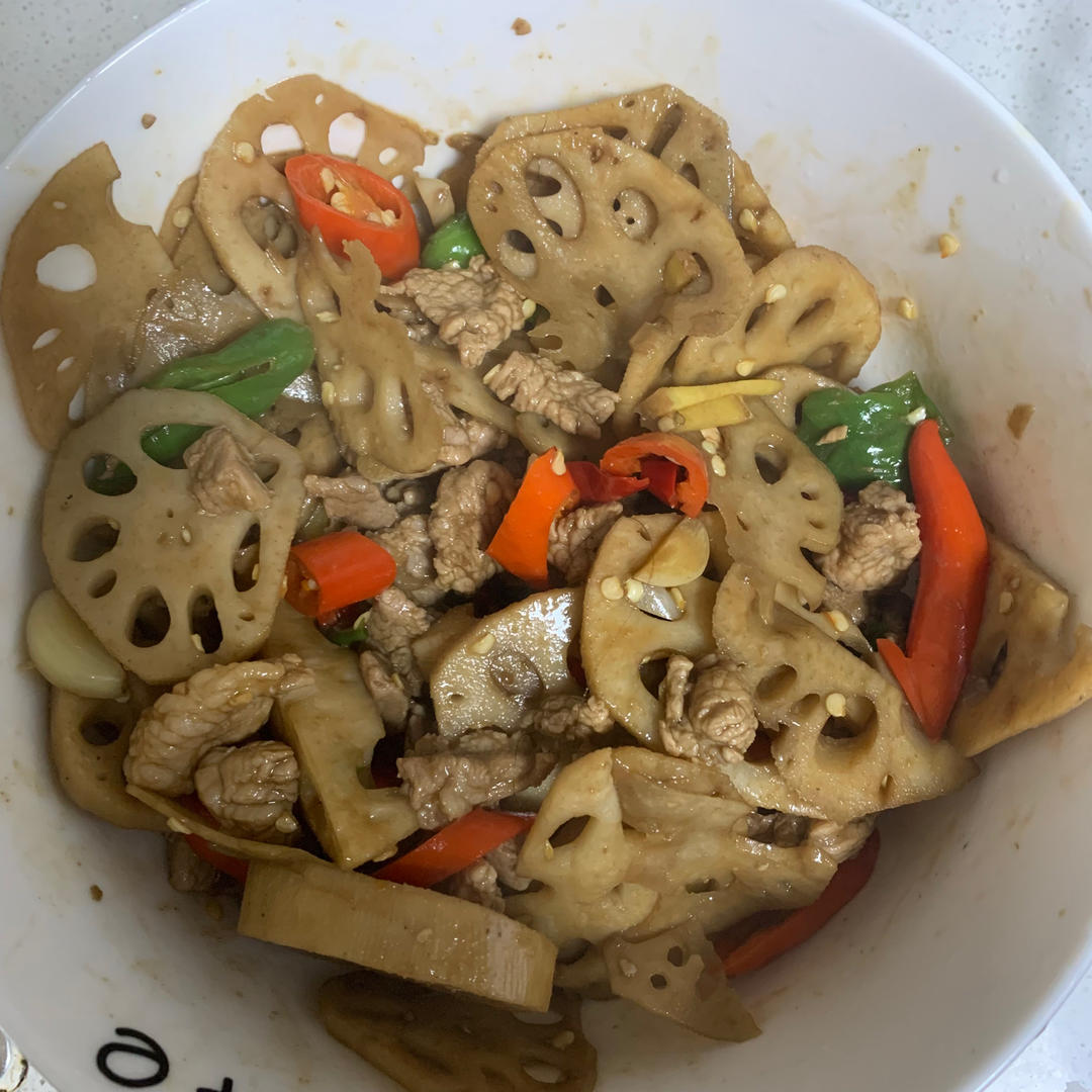 超下饭的莲藕炒肉