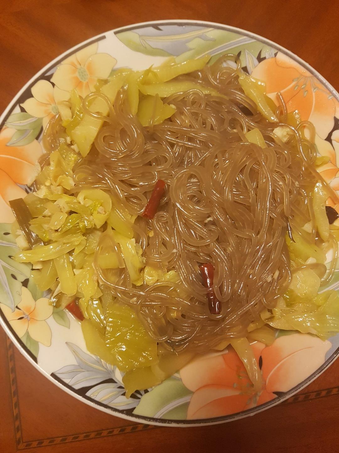 酸菜炒粉条