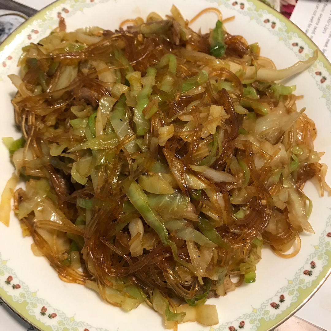 包菜炒粉丝