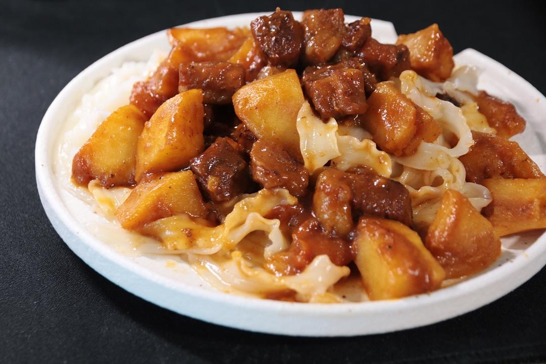 番茄土豆炖牛腩