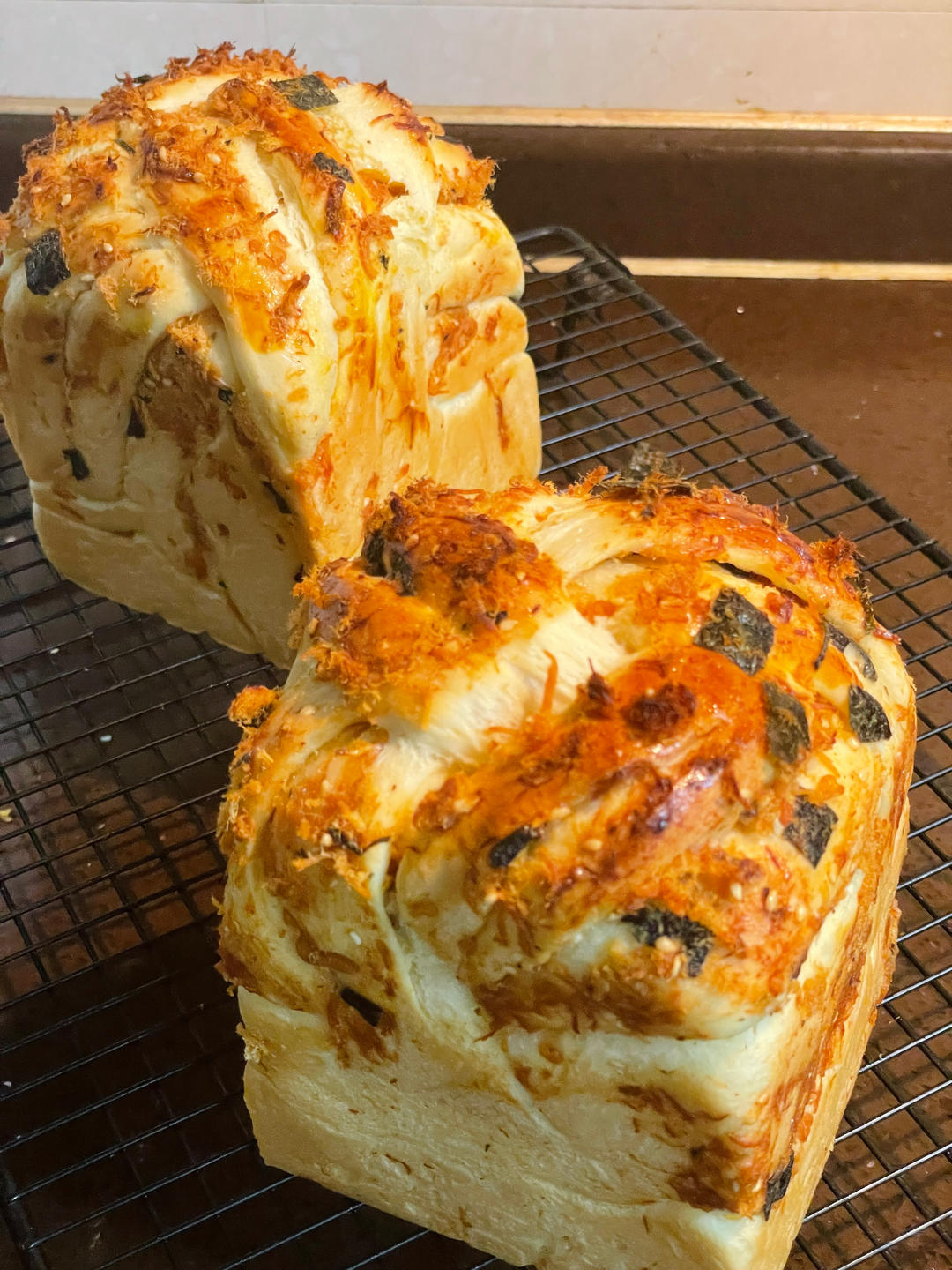 香葱肉松手撕吐司
