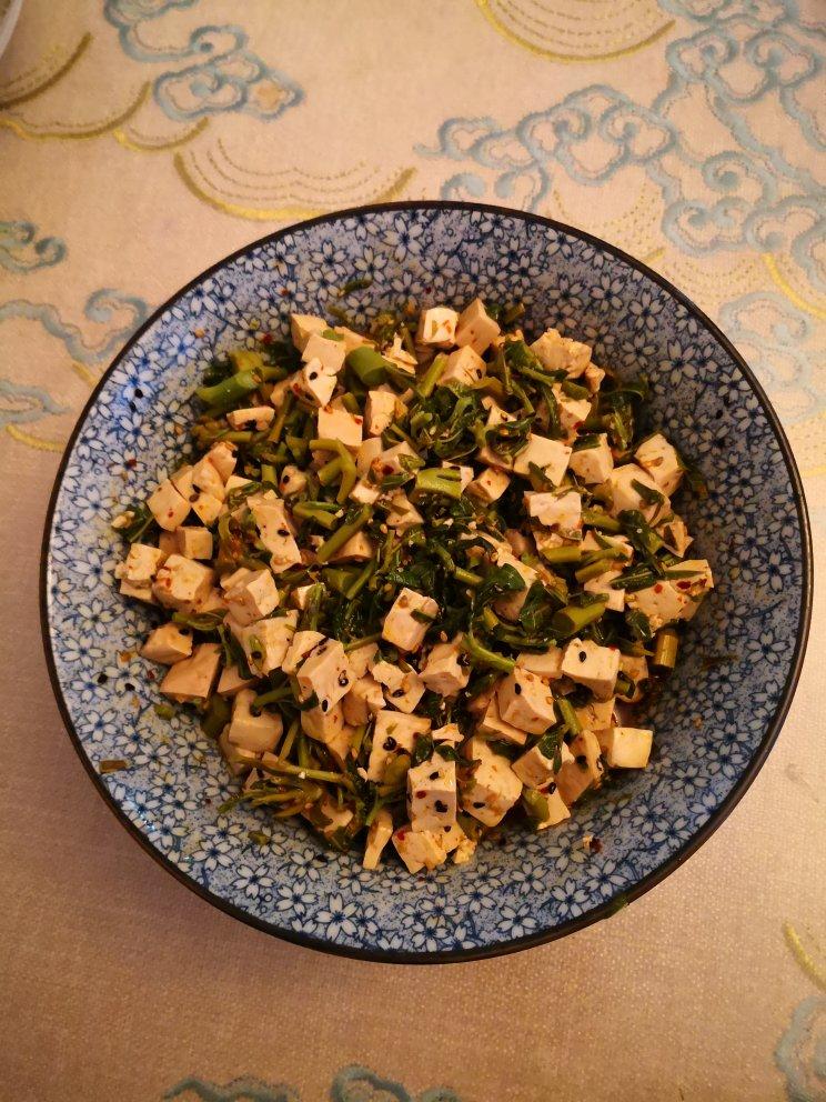 香椿拌豆腐
