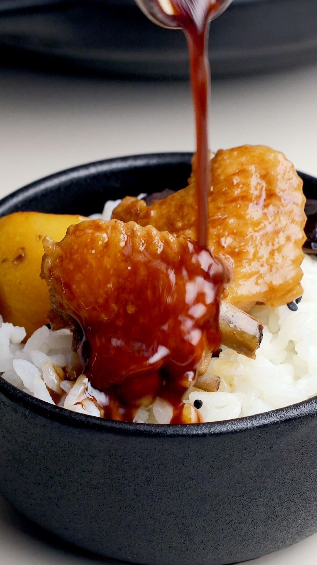 黄焖鸡翅的做法