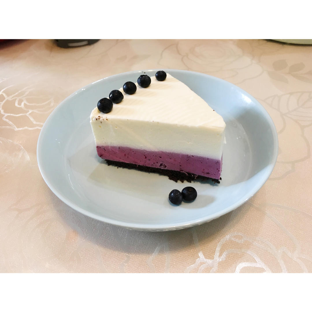 蓝莓酸奶芝士慕斯
