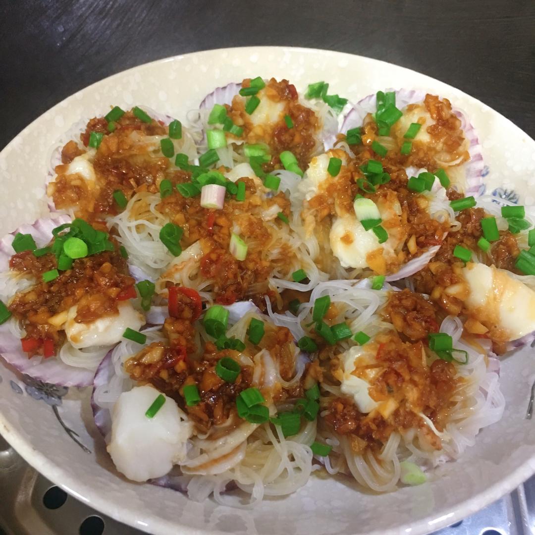 蒜蓉粉丝蒸扇贝(超详细步骤)