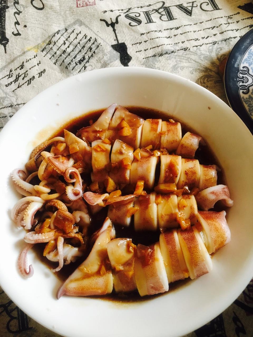 蚝油浇鲜鱿