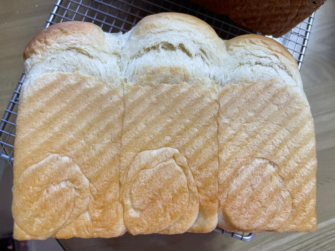 酸奶蛋白吐司
