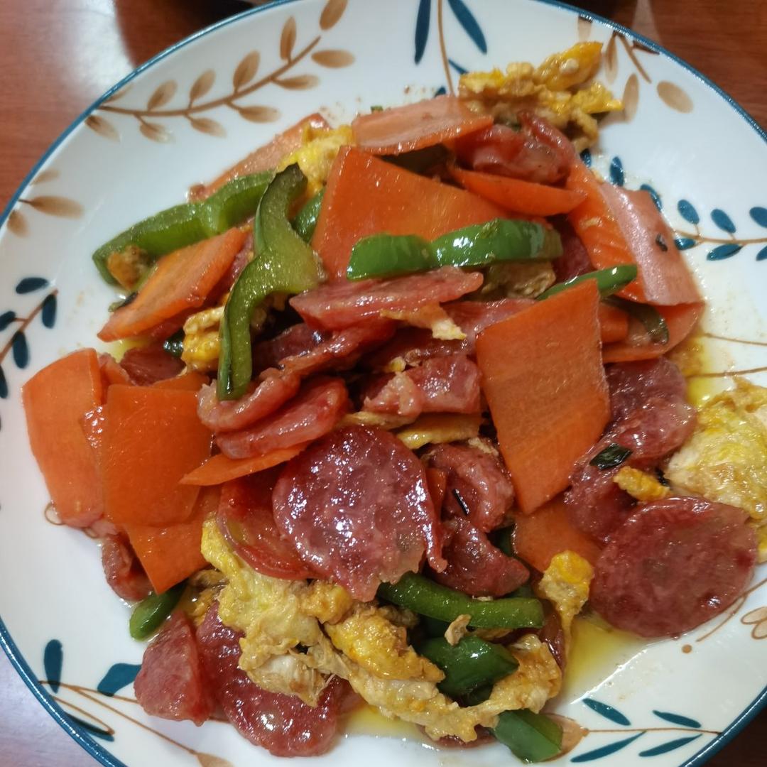 青椒火腿炒鸡蛋